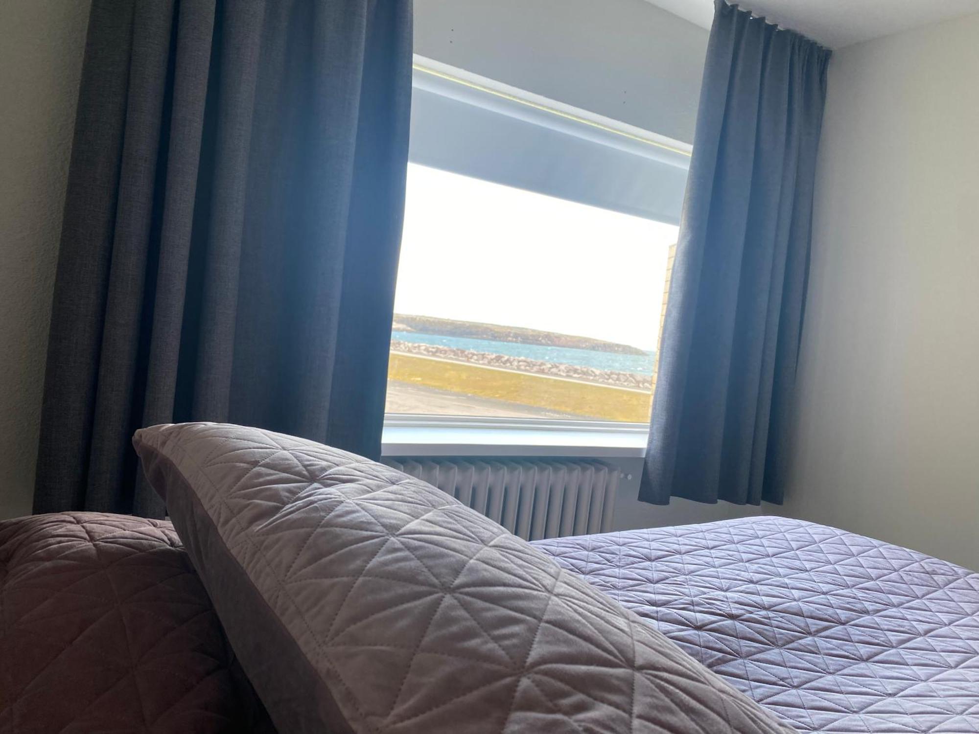 Sol Apartment Keflavik Bagian luar foto