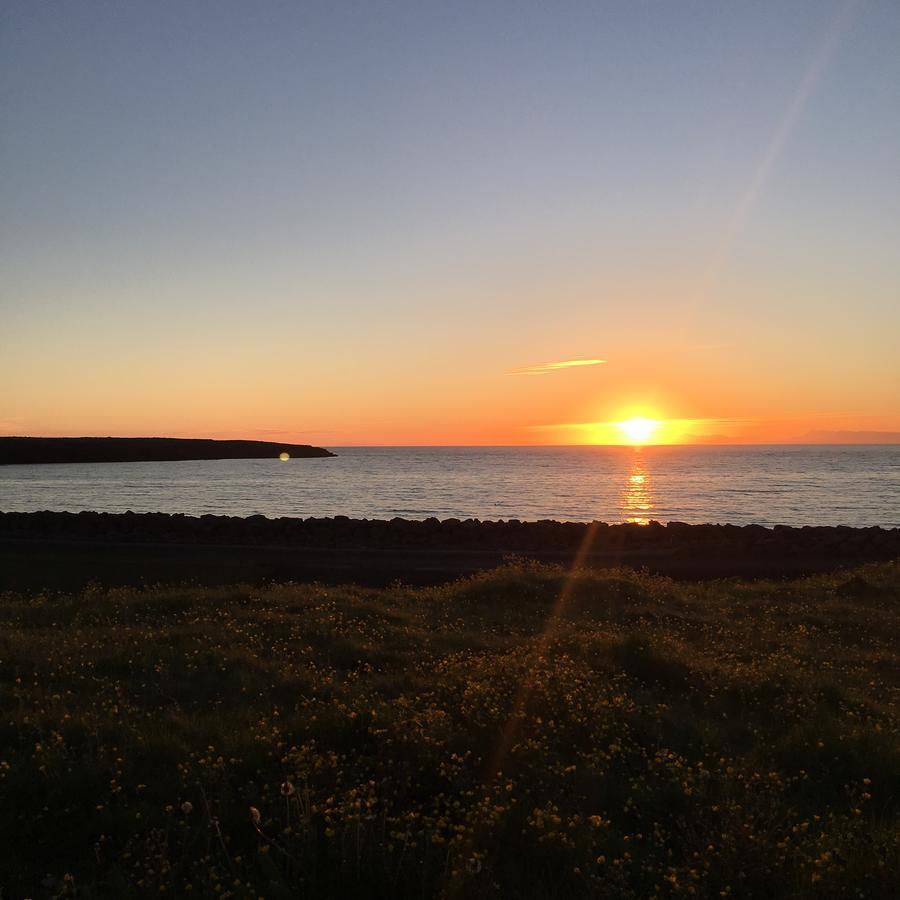 Sol Apartment Keflavik Bagian luar foto