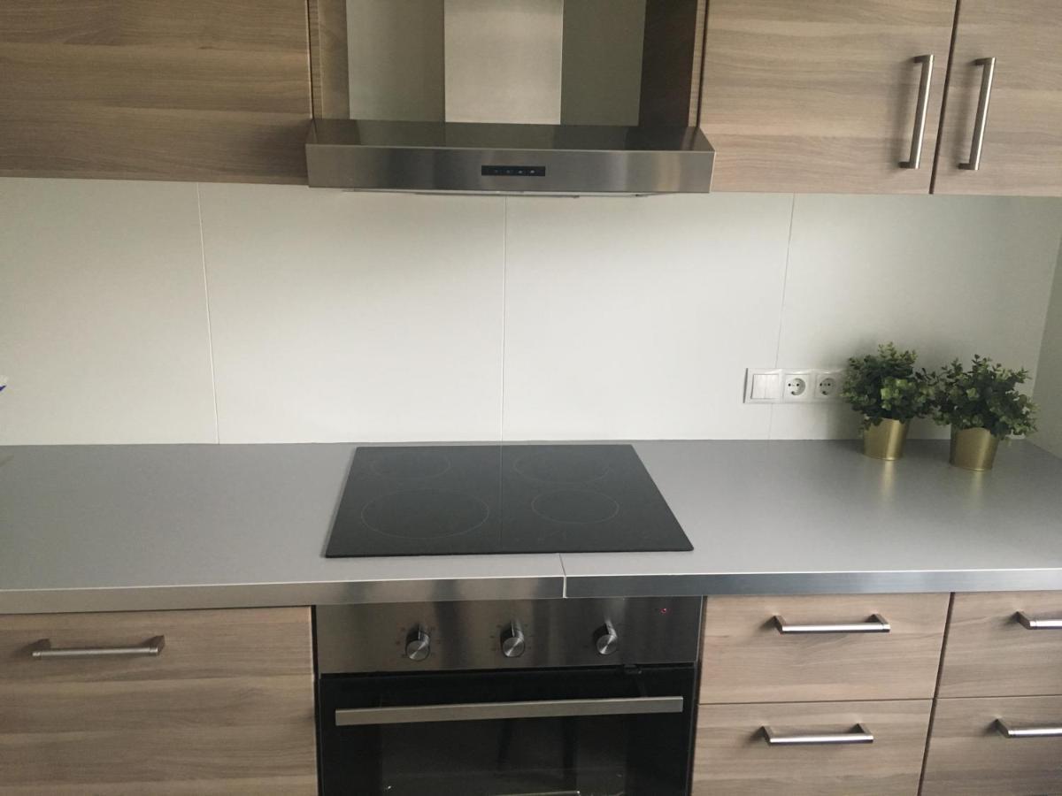 Sol Apartment Keflavik Bagian luar foto