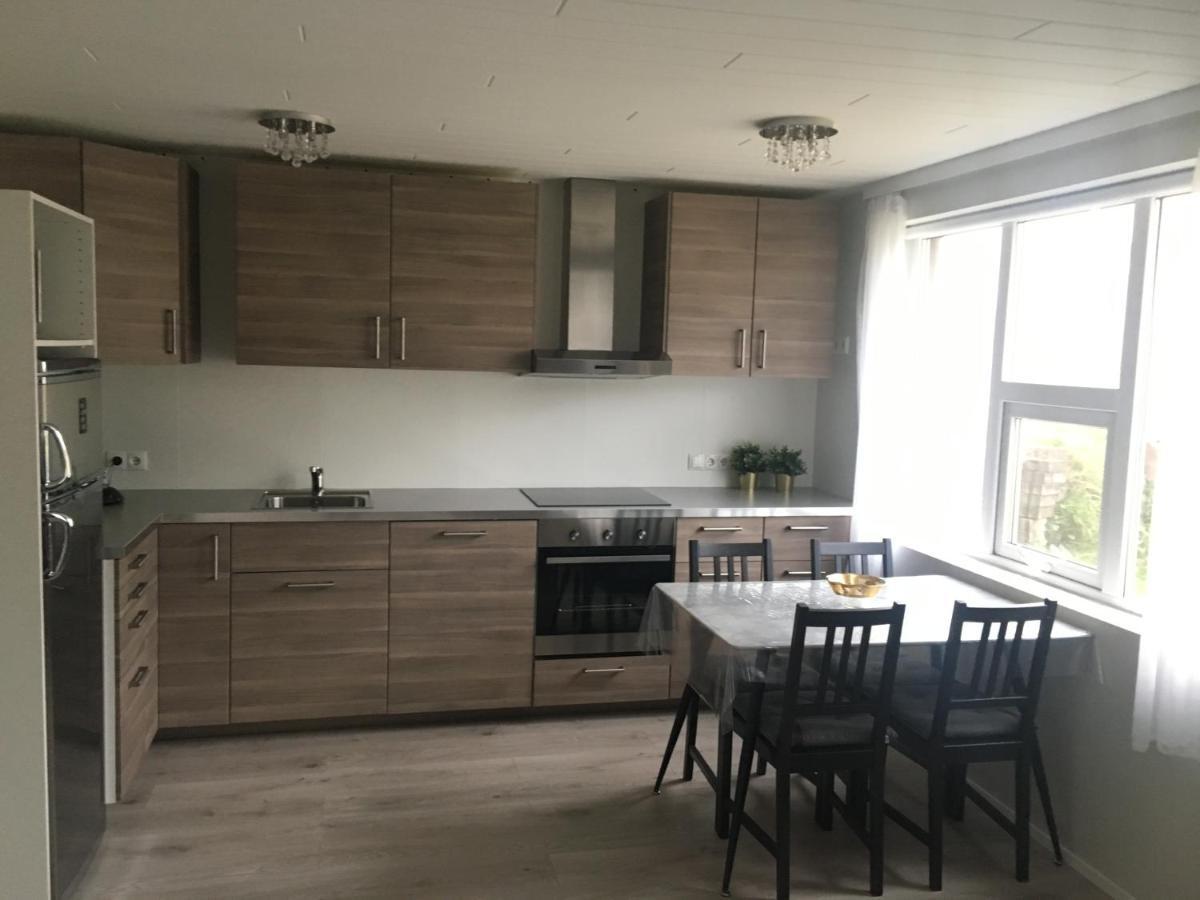 Sol Apartment Keflavik Bagian luar foto